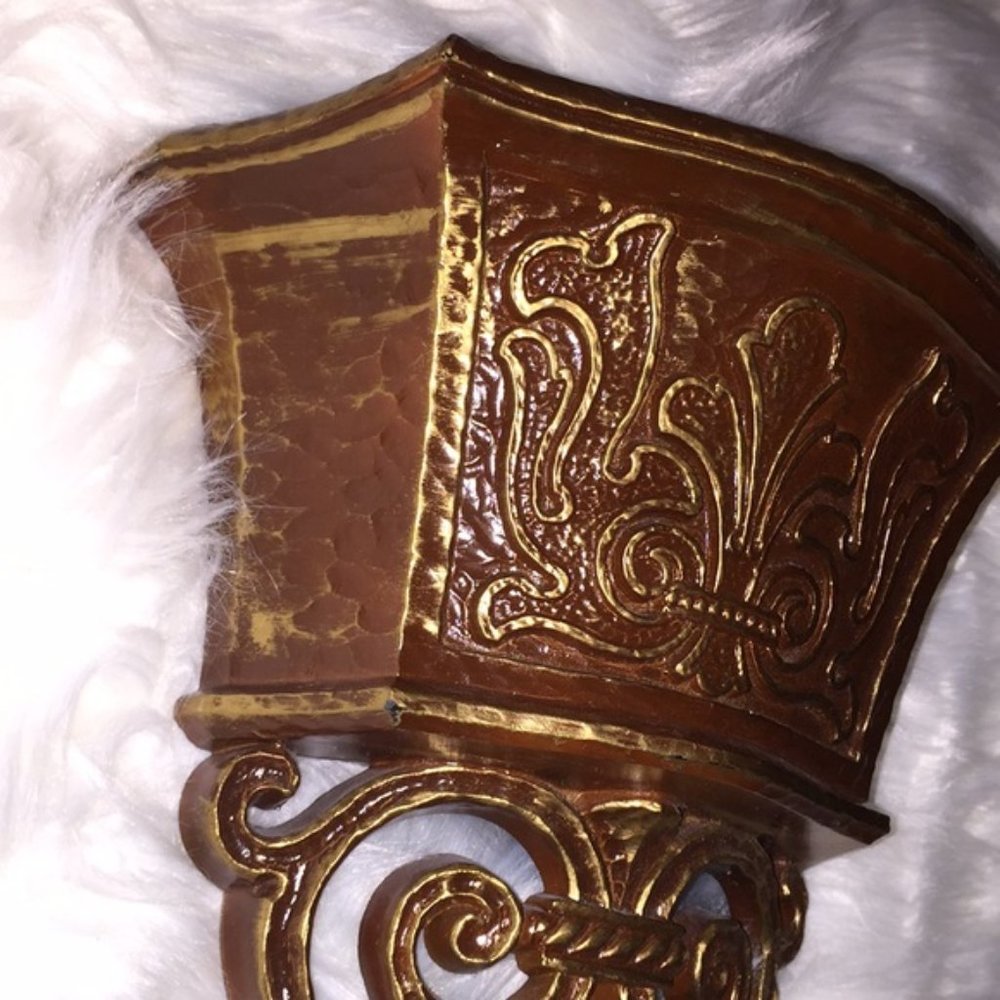 Vintage Bronze Copper Neoclassical Scrolled Embossed Filigree Wall Pocket - Picture 5 of 8
